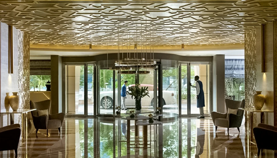 هتل و آپارتمان های تو سیزن دبی