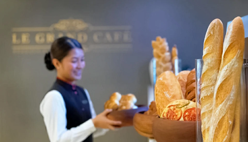 هتل و آپارتمان های تو سیزن دبی