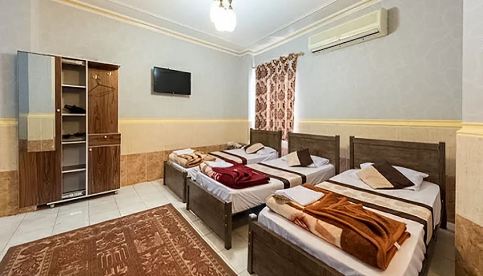 هتل ققنوس کیش