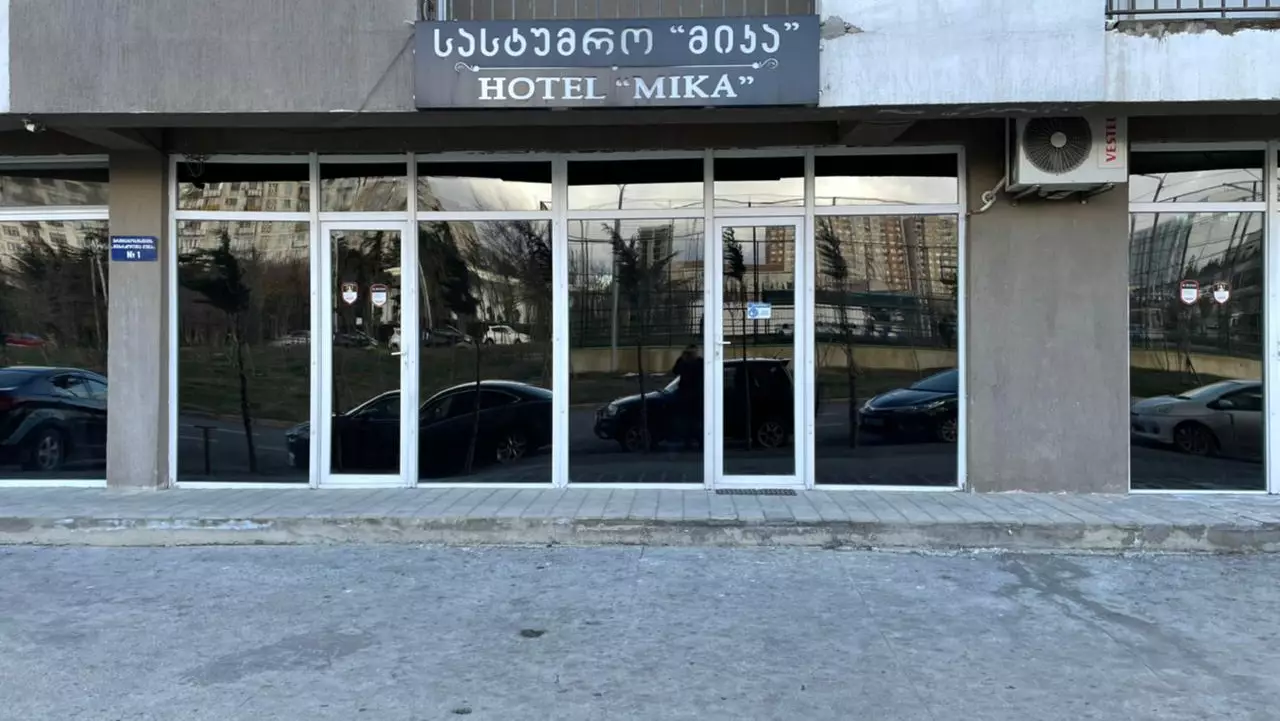 هتل میکا باتومی