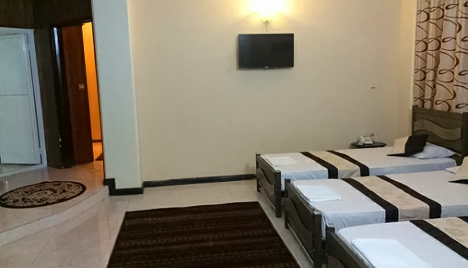 هتل ققنوس کیش