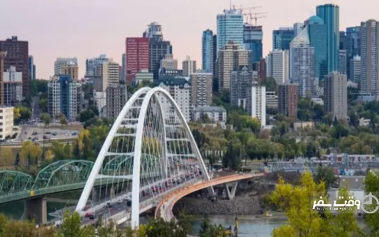 ادمونتون , وقت سفر