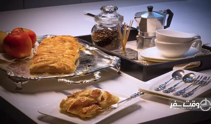 اشترودل سیب وینی , وقت سفر