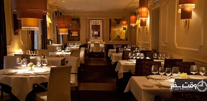 رستوران ال پاراگوس , وقت سفر