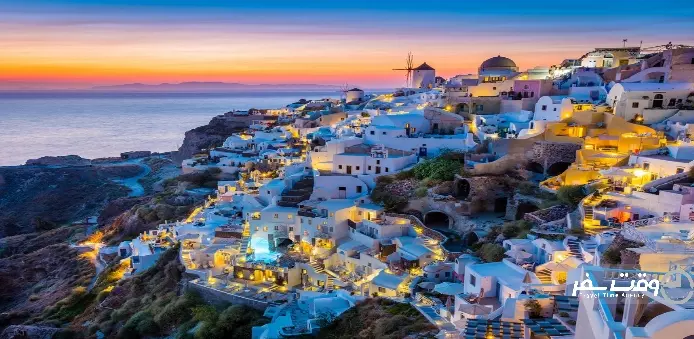 اویا سانتورینی , وقت سفر