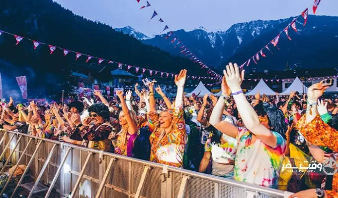 جشنواره اسنوبمبینگ , وقت سفر