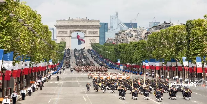 جشنواره روز باستیل فرانسه , وقت سفر
