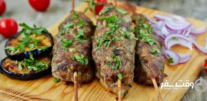 غذا مارماریس , وقت سفر