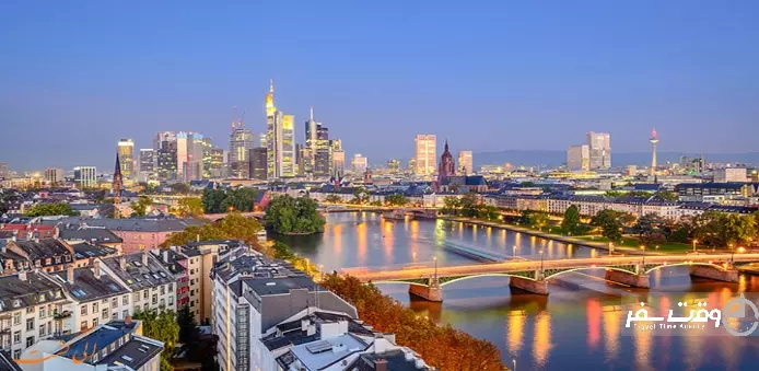 فرانکفورت , وقت سفر