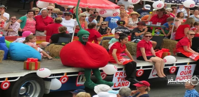 فستیوال گیلاس , وقت سفر