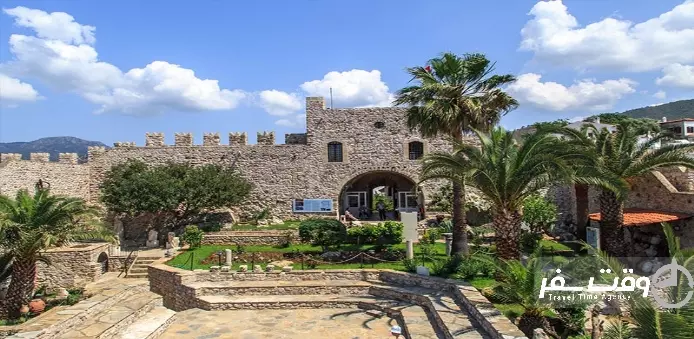 قلعه مارماریس , وقت سفر