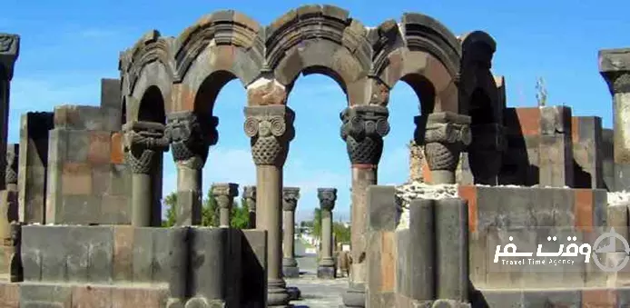 موزه اربونی , وقت سفر