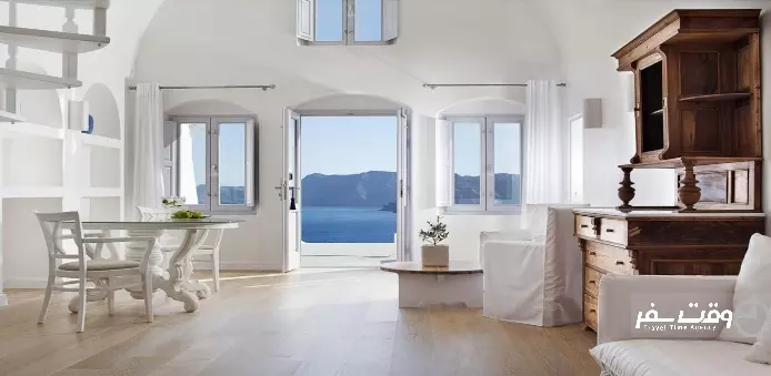 هتل کاتیکیز سانتورینی , وقت سفر