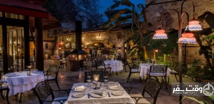 وانیلا رستوران , وقت سفر