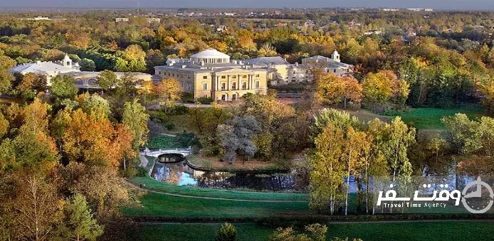 کاخ و پارک پاولوسک , وقت سفر