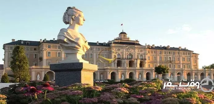 کاخ کنگره ملی کاخ کنستانتین , وقت سفر