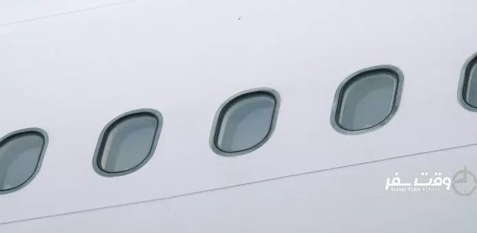 پنجره های بیضی  شکل هواپیما,وقت سفر