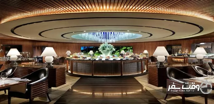 باسلیکا رستوران سنگاپور , وقت سفر