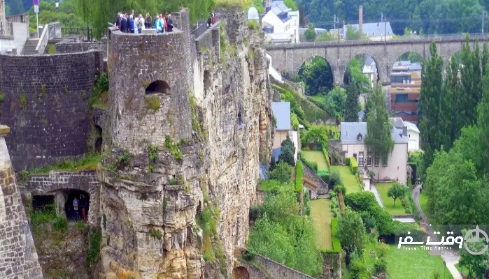 روزنه های شهر , وقت سفر