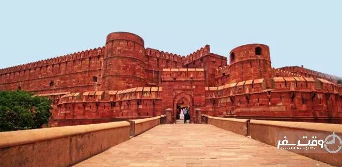 قلعه سرخ هند , وقت سفر