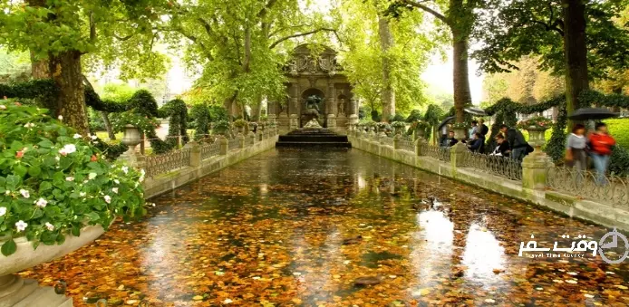 باغ های لوگزامبورگ , وقت سفر